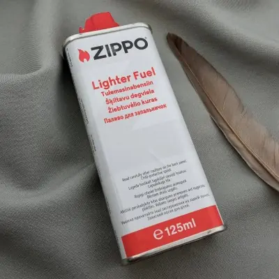 Бензин для запальничок Zippo 125 мл (новий дизайн) Бензин для запальничок Zippo 125 мл (новий дизайн)